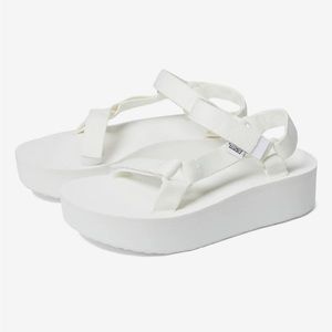NWT White Teva Flatform Sandal